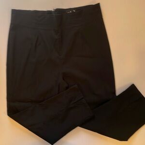 Hell Bunny 2XL / UK 18 Capri in Black EUC